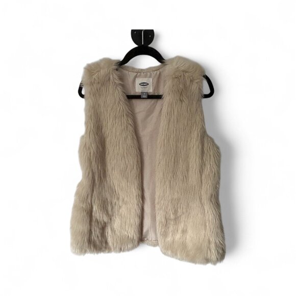 Old Navy Faux Fur Vest in Cream - Size: M - Picture 2 of 6